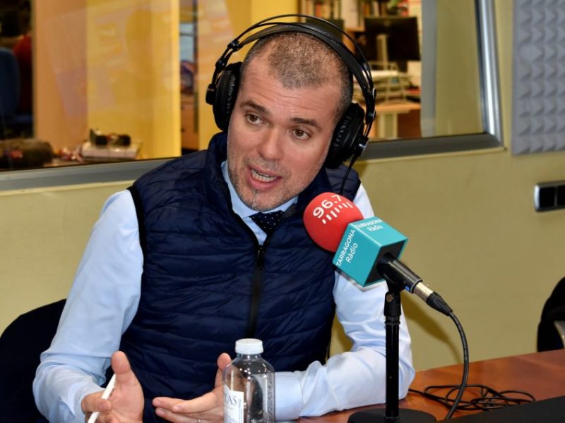 josepmaria cruset durant una entrevista amb tarragona ràdio