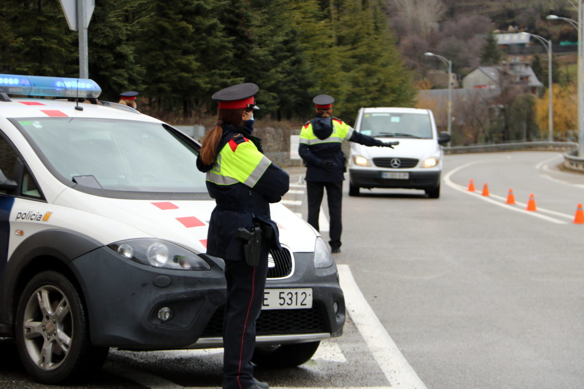 mossos control policial