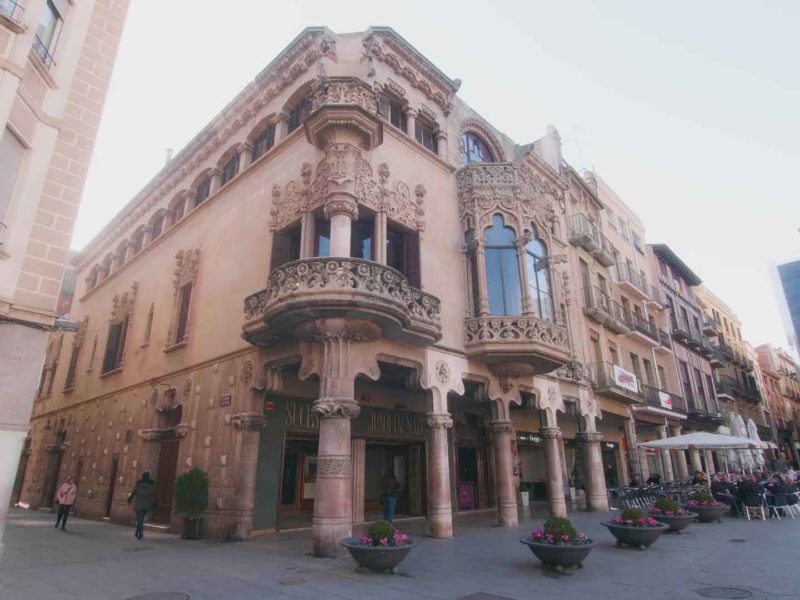 façana de la casa navàs de reus