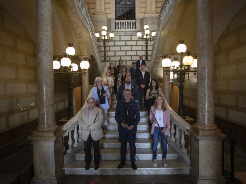 Imatge del nou equip de govern després de la seva ampliació. Foto: Manel R. Granell.