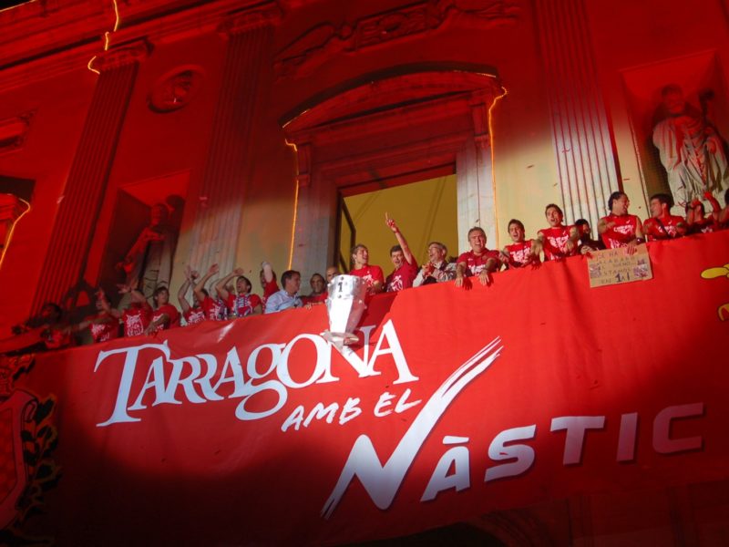 celebració ascens nàstic a primera plaça de la font