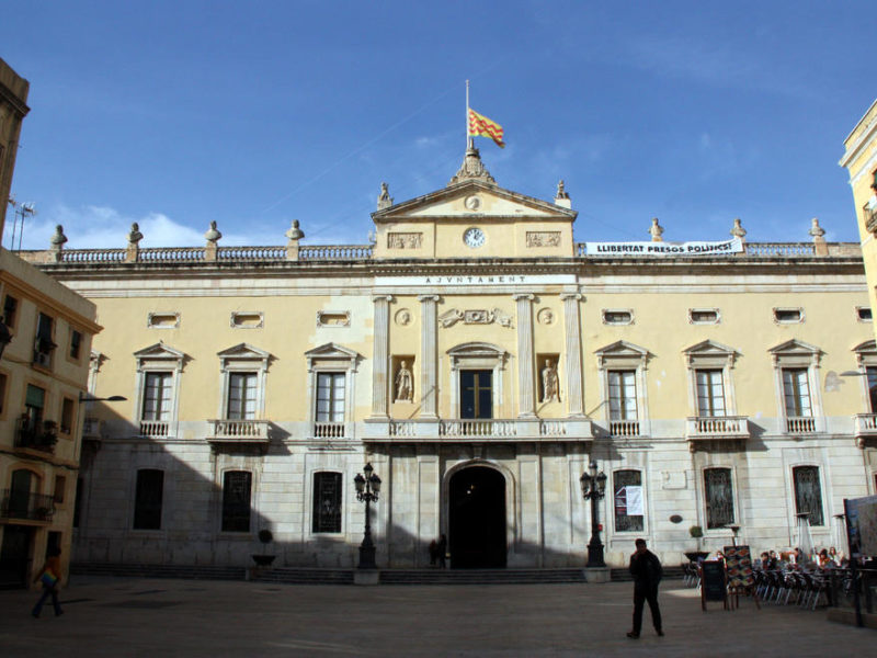 Façana de l'Ajuntament de Trragona