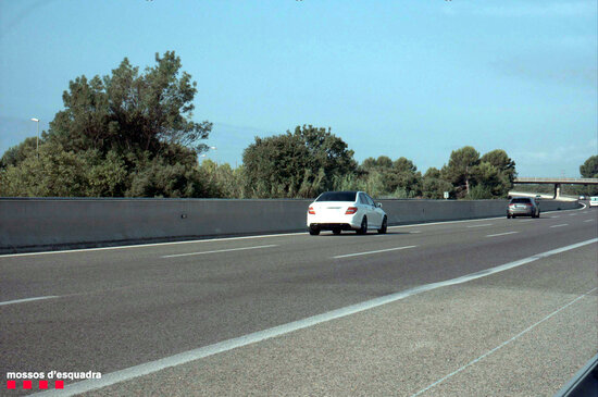 Els dos conductors circulant a 240 i 226 km/h per l'AP-7 a Salou.