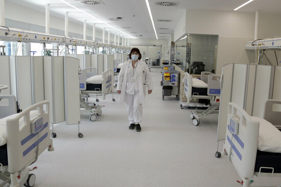 Interior d'una UCI hospitalària.