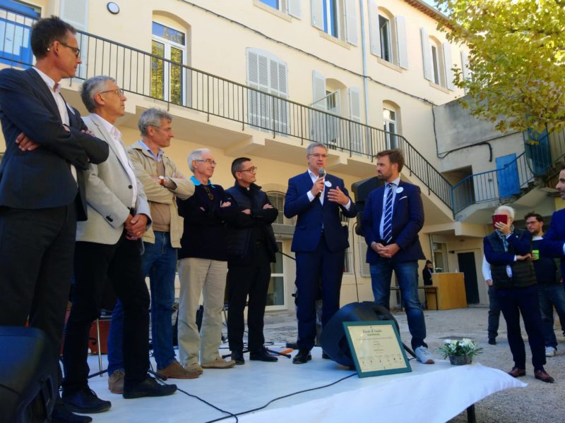 L’alcalde, Pau Ricomà, també ha renovat el Pacte d’Amistat amb les ciutats que van acollir fàbriques de la Chartreuse.