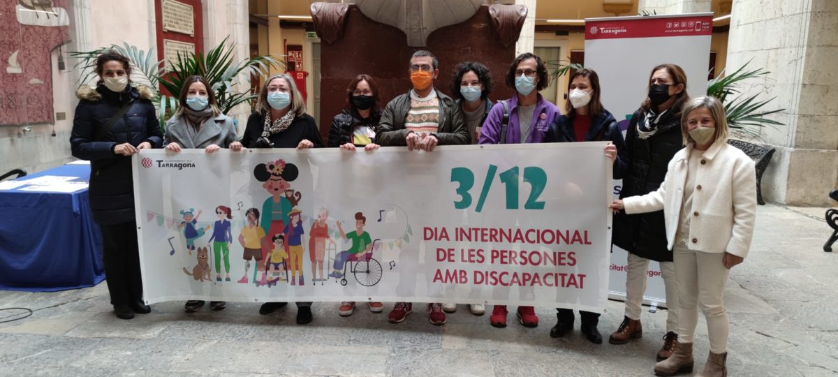 Cartell del Dia Internacional de les Persones amb Discapacitat