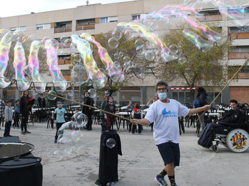 Dr Bombolles Todos En Azul