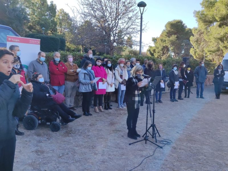 Foto família Dia Internacional Persones amb Discapacitat 2021