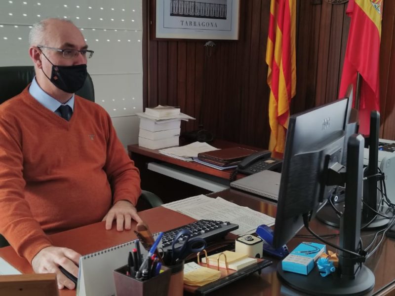 Joan Perarnau al seu despatx de l'Audiència de Tarragona.