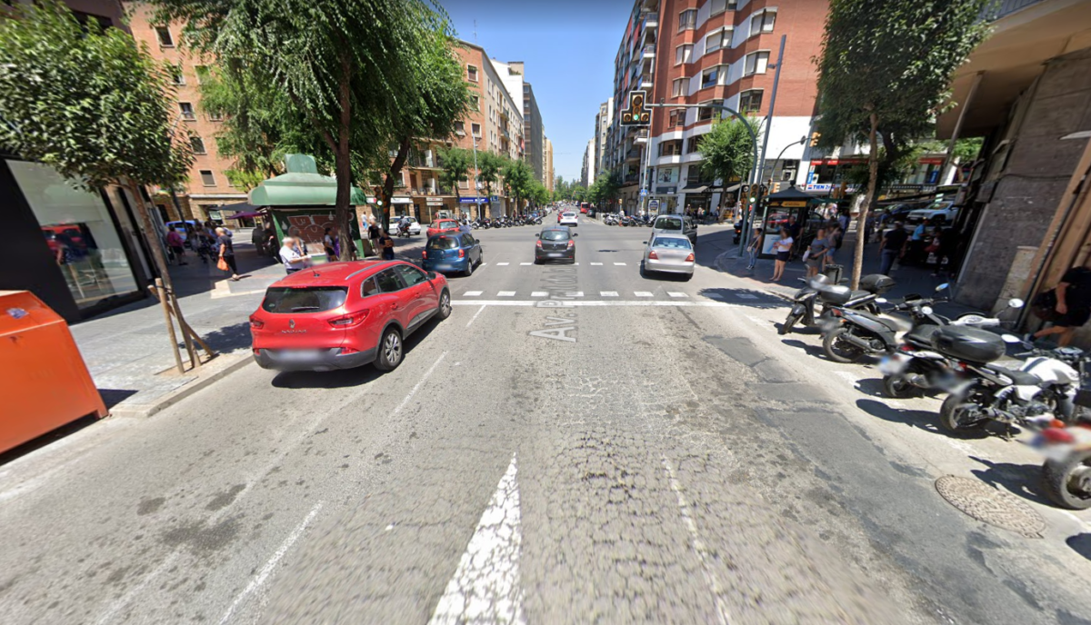 La repavimentació de l'avinguda de Prat de la Riba servirà per fer-hi un carril bici