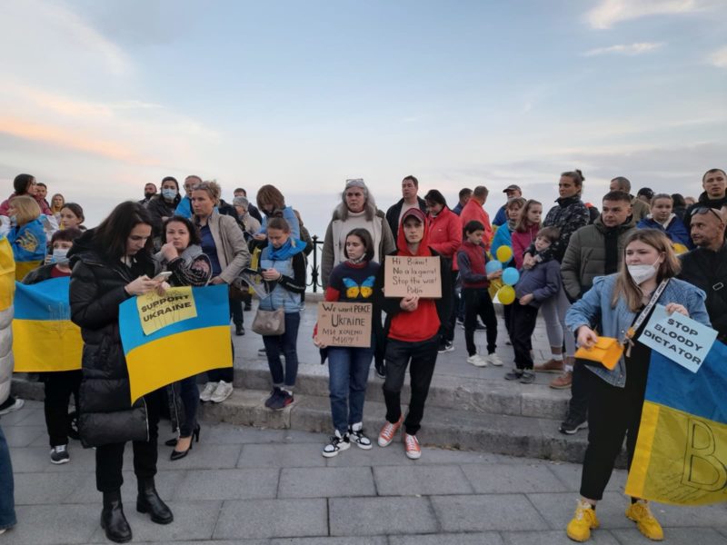 Manifestació d'ucraïnesos al Balcó del Mediterrani