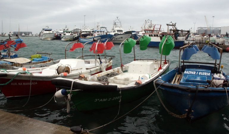 Barques amarrades al Serrallo.