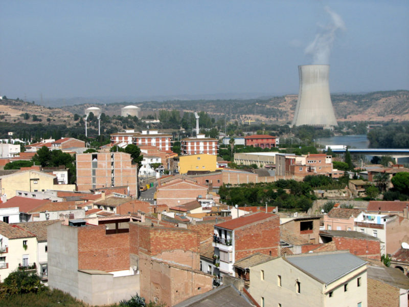 Central nuclear Ascó vista general