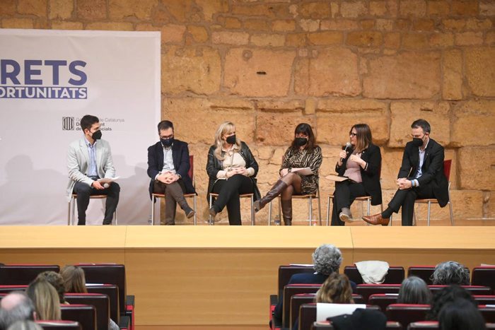 La conferència Més drets, més oportunitats, que ha tingut lloc a l’antiga Audiència de Tarragona