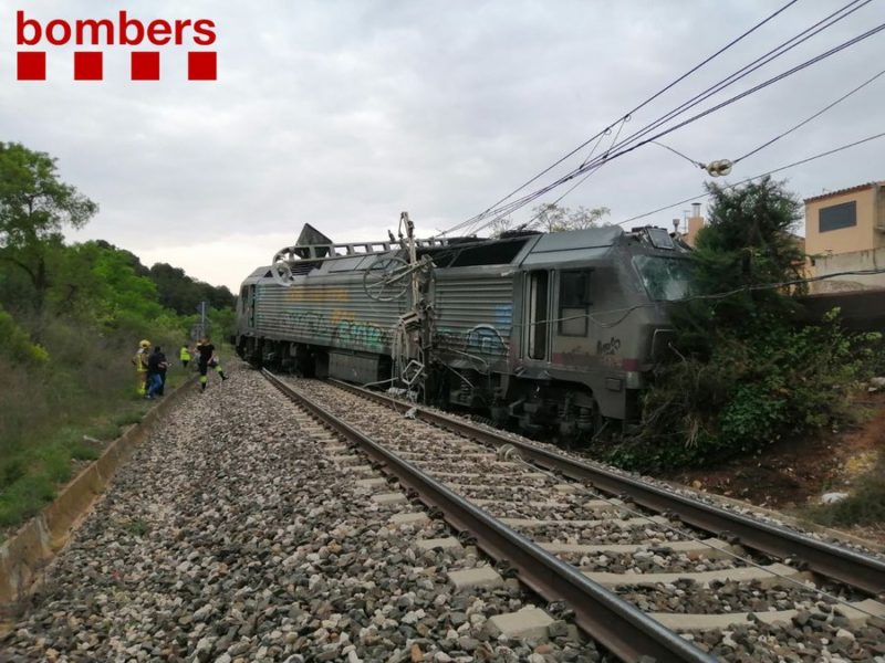 Vagó d'un tren descarrilat a Vilaverd