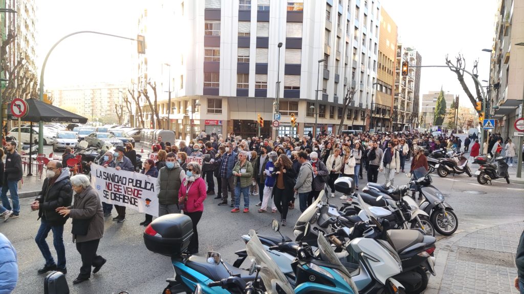 Manifestació Sanitat Pública abril 2022 02