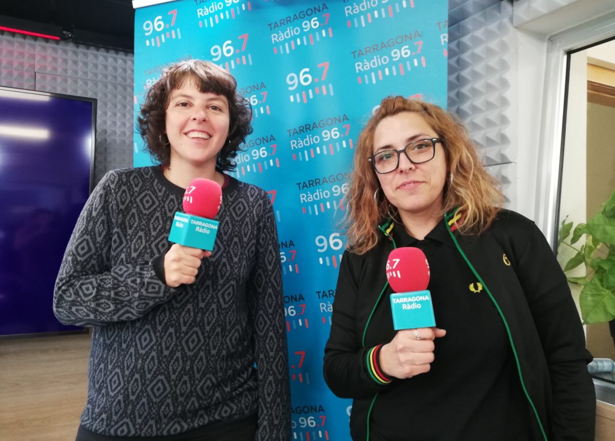 Aida Banyeres i Laura Recasens, artífexs d'Heroïnes Anònimes.