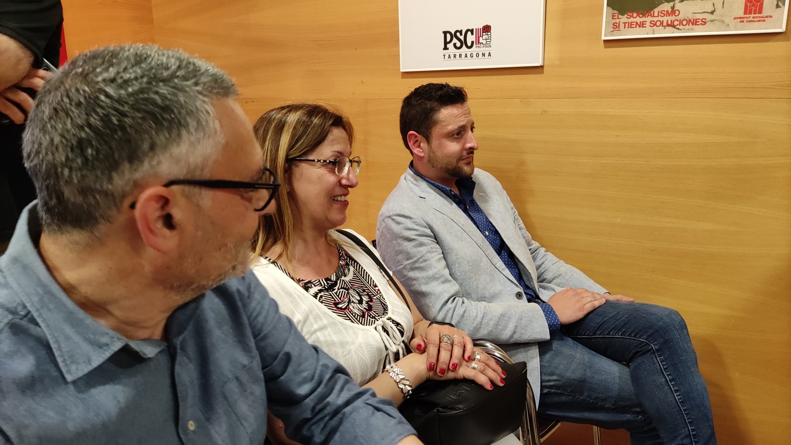 Rubén Viñuales amb militants del PSC