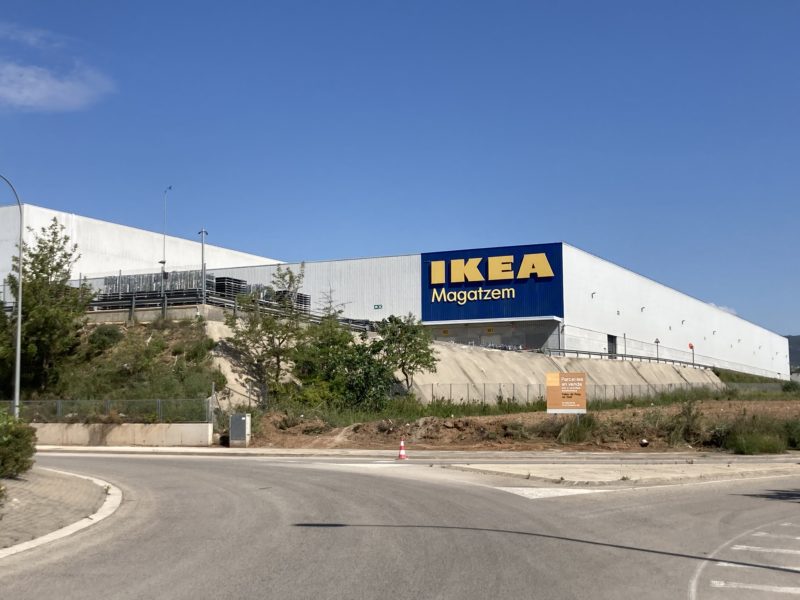 Instal·lacions del centre logístic d'Ikea a Valls.