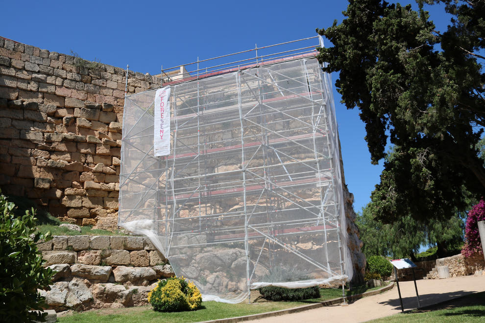 La torre de Minerva quan hi havia la bastida. Foto: ACN.