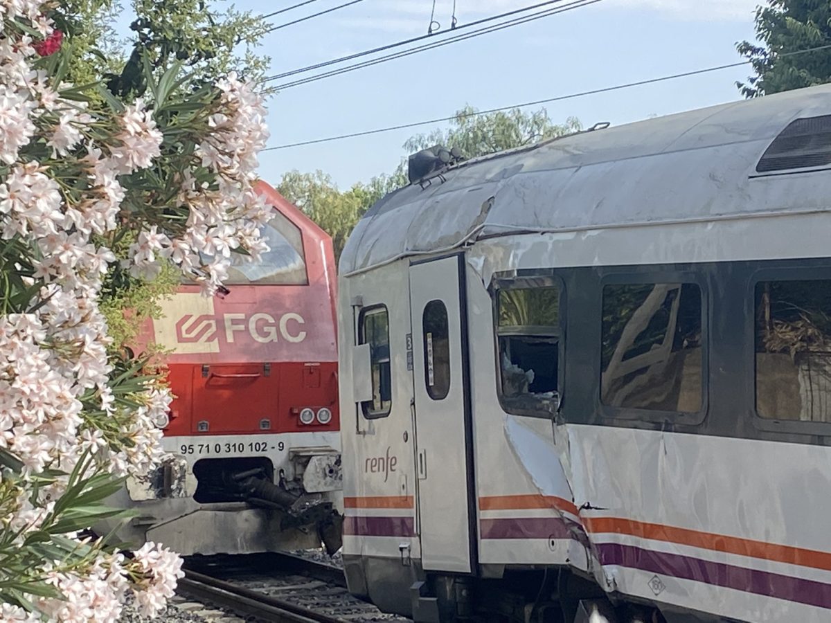 locomotora i regional accidentats a Vila-seca juny 2022