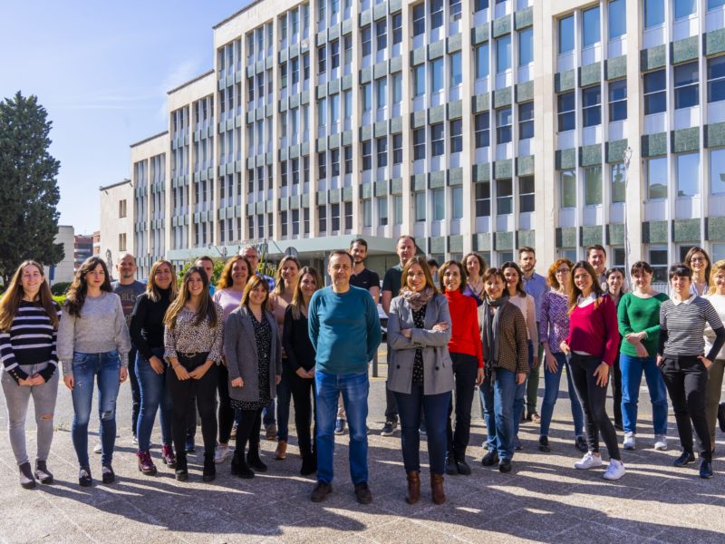 Una imatge de l’equip investigador de l’IISPV, la URV, l’Hospital Universitari Joan XXIII de Tarragona i el CIBERDEM.