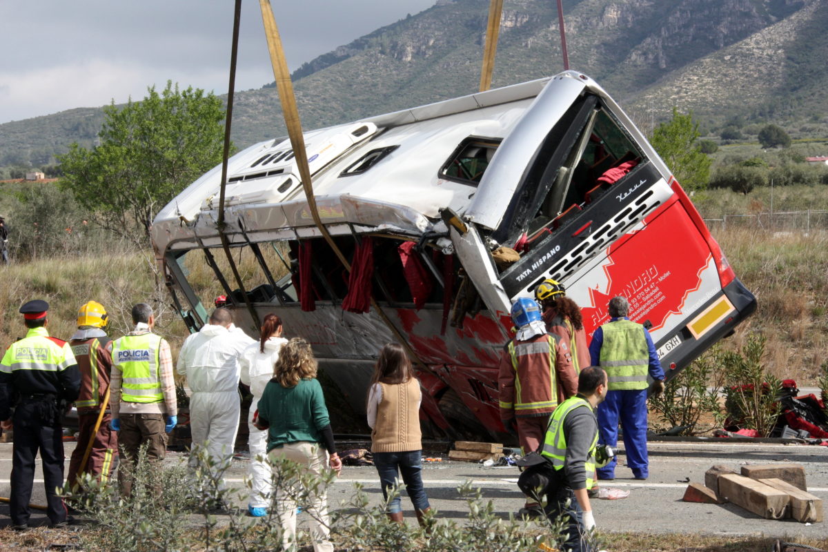 Autocar accidentat a Freginals. ACN