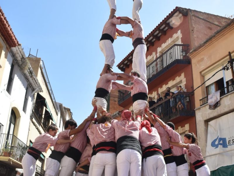 2 de 8 amb folre dels Xiquets de Tarragona a Torredembarra. CRÈDITS: XIQUETS DE TARRAGONA