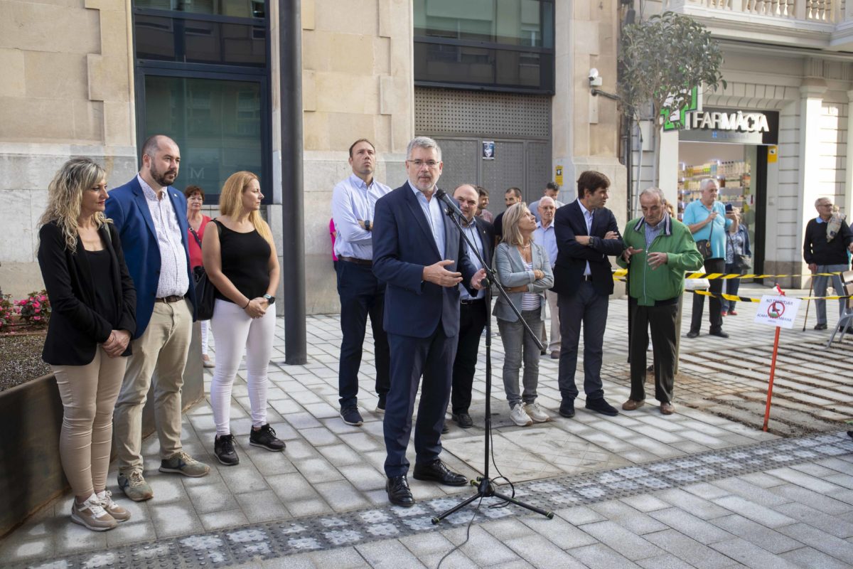 Inauguració remodelació carrer Canyelles. foto Tjerk van der Meulen