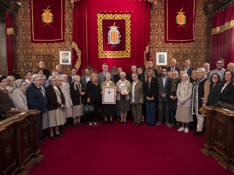 Lliurament medalla de la ciutat a les Carmelites. foto Tjerk van der Meulen 16.11.22