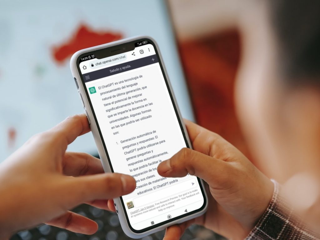 chat-gpt en pantalla de mòbil