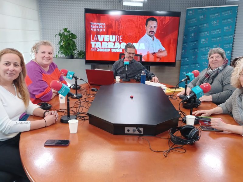 Cristina Guzman (Junts), sandra ramos (PSC), Josep Suñé, Cinta Pastó (ERC) i Àngels Pérez (ECP)