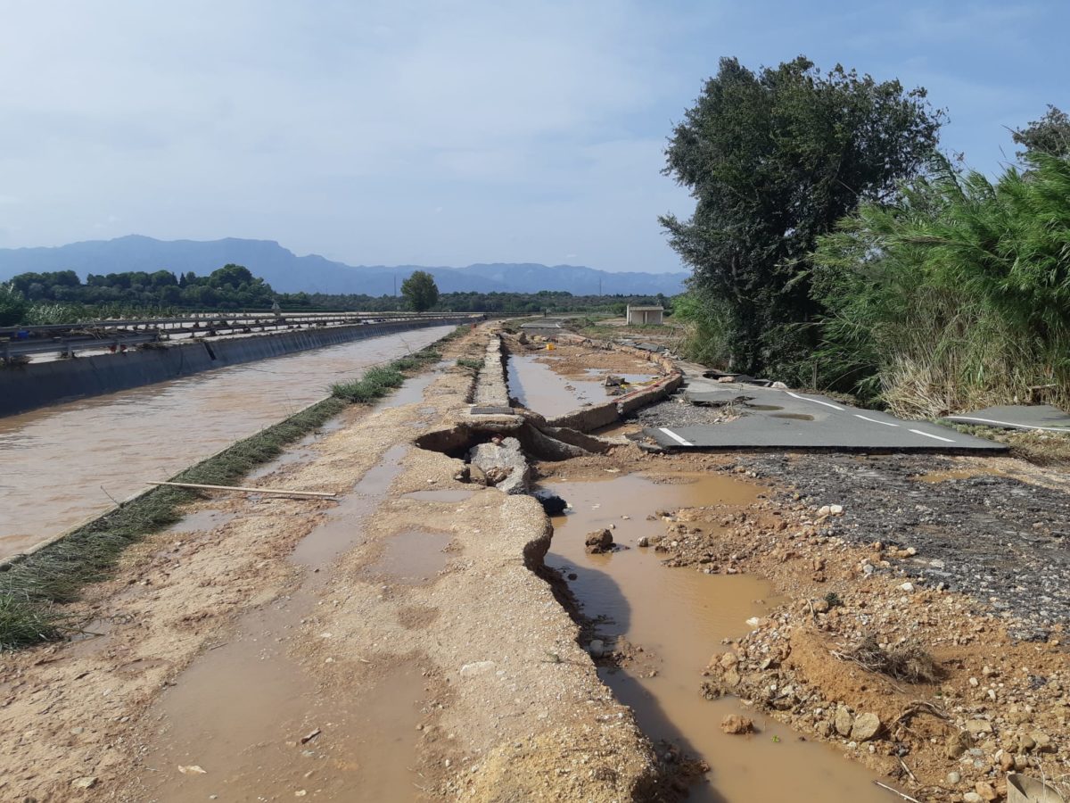 Carretera afectada a les Terres de l'Ebre pel pas d'una Depressió Aïllada a Nivells Alts (Dana) el cap de setmana del 2 i el 3 de setembre del 2023 Data de publicació: dilluns 04 de setembre del 2023, 17:12 Localització: Amposta Autor: Diputació de Tarragona