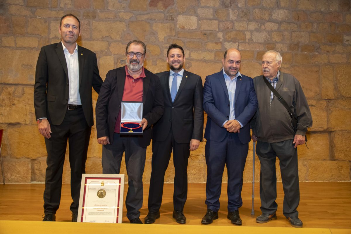 Lliurament medalla de la ciutat al Centre Excusionista Tarragona. Foto Tjerk van der Meulen 24.10.23 Tarragona