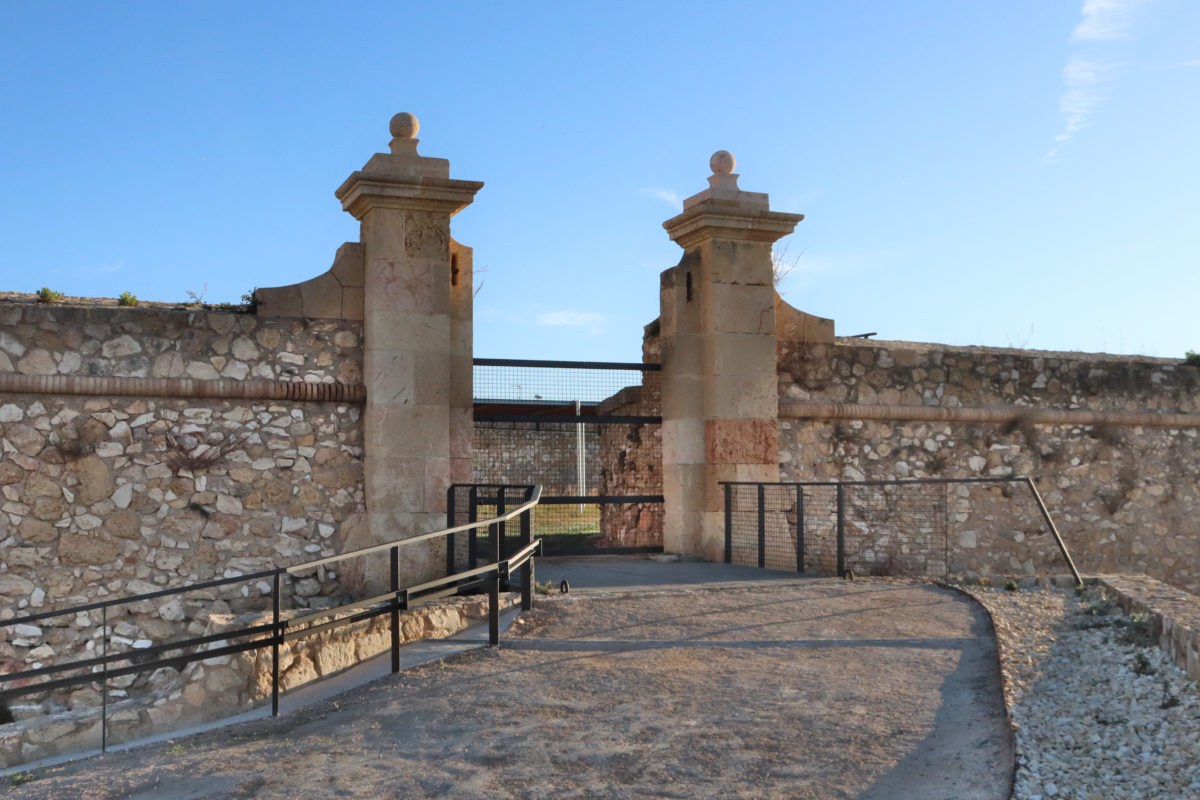 Entrada al Fortí de Sant Jordi de Tarragona, després dels treballs de millora Data de publicació: dimecres 06 de desembre del 2023, 07:00 Localització: Tarragona Autor: Eloi Tost