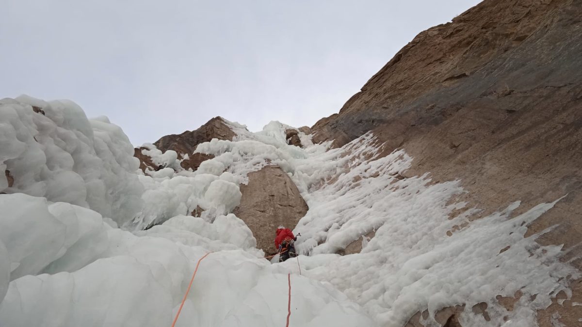 The Masri Gyad. WI 4+, amb els seus 480 metres és la cascada més gran de l'Índia. Foto: David Graells.