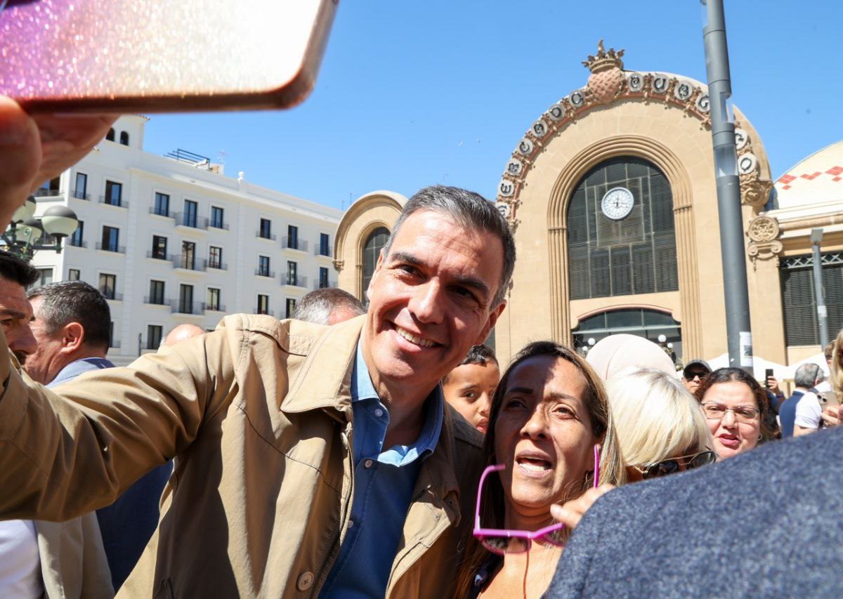 Pedro Sánchez fa campanya a Tarragona pel 12M