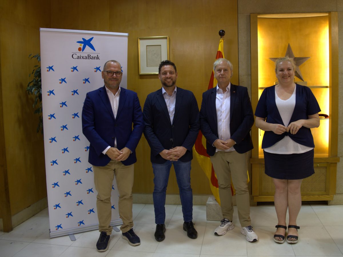 Caixabank se suma als patrocinadors del Concurs de Castells 2024