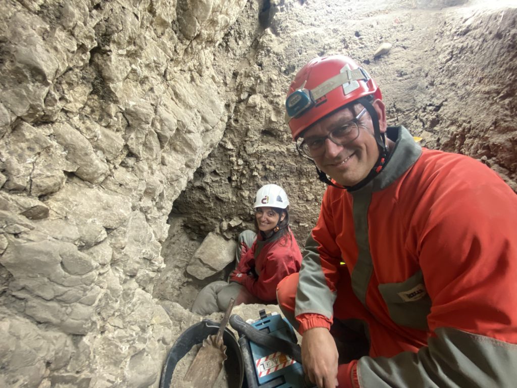 Josep Maria Vergés i Roser Marsal a cova Mirador a Atapuerca