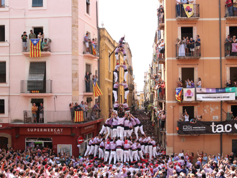 La Colla Jove Xiquets de Tarragona ha descarregat un 2 de 9 amb folre i manilles en la segona ronda de la diada castellera de Sant Magí de Tarragona Data de publicació: dilluns 19 d’agost del 2024, 13:03 Localització: Tarragona Autor: Ariadna Escoda