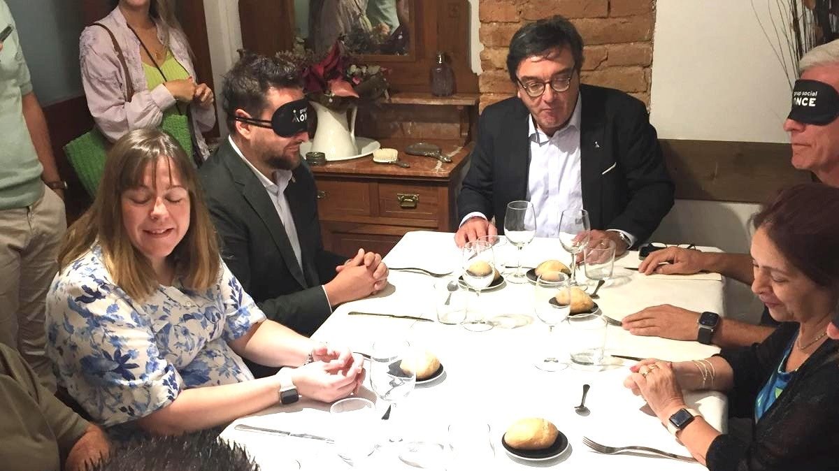 Esmorzar ONCE amb Joan Miquel Nadal, Josep Fèlix Ballesteros, Rubén Viñuales i Pau Ricomà