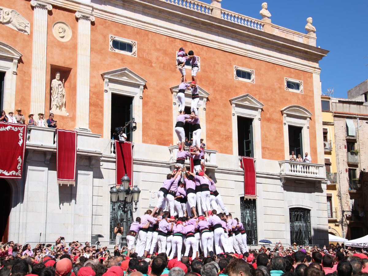 Intent de 2 de 9 amb folre i manilles de la Jove de Tarragona en la primera ronda de la diada del primer diumenge de festes de Santa Tecla de Tarragona Data de publicació: diumenge 15 de setembre del 2024, 13:29 Localització: Tarragona Autor: Mar Rovira / Ariadna Escoda