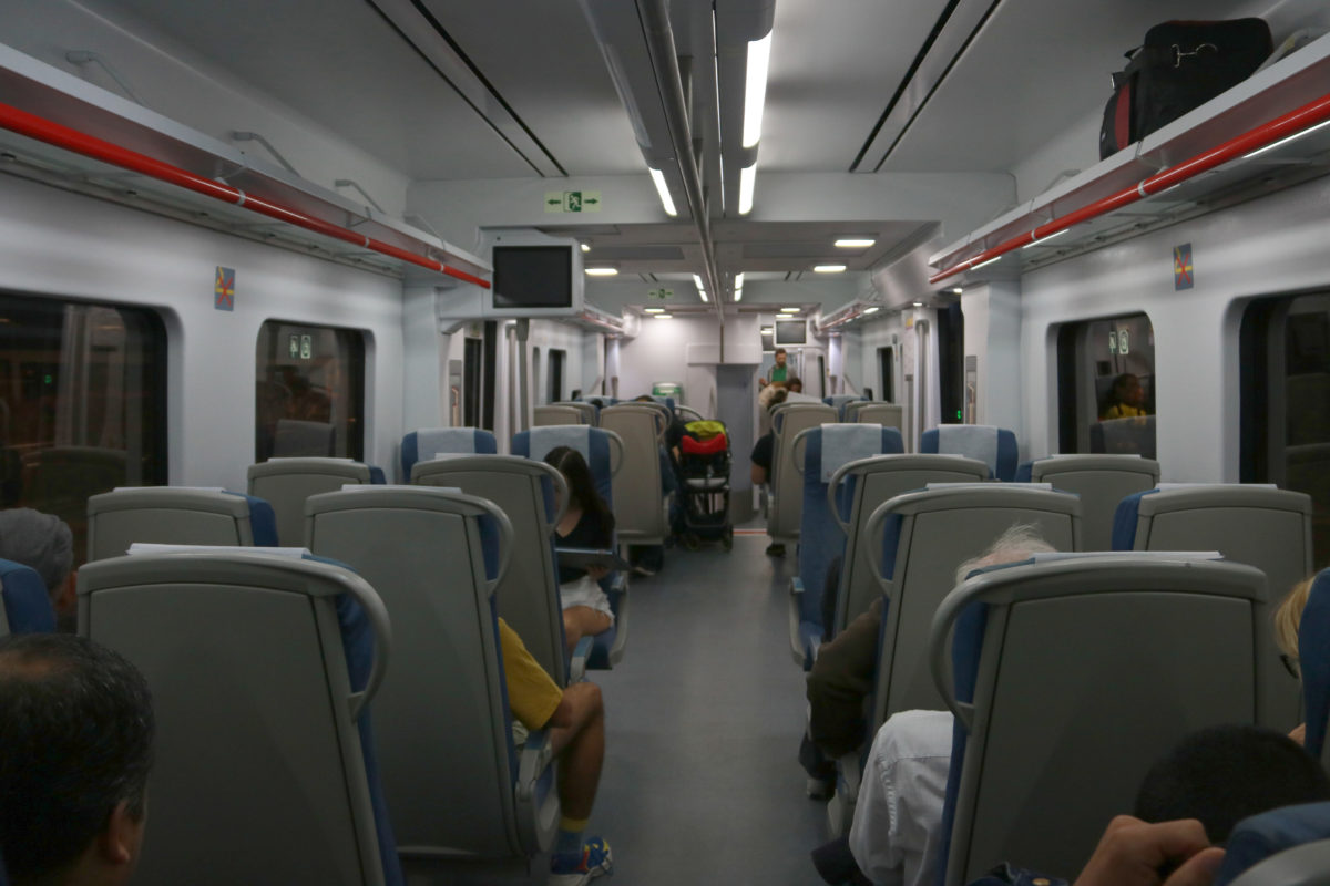 Interior tren