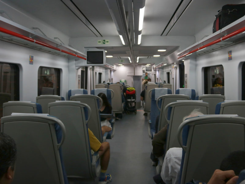 Interior tren