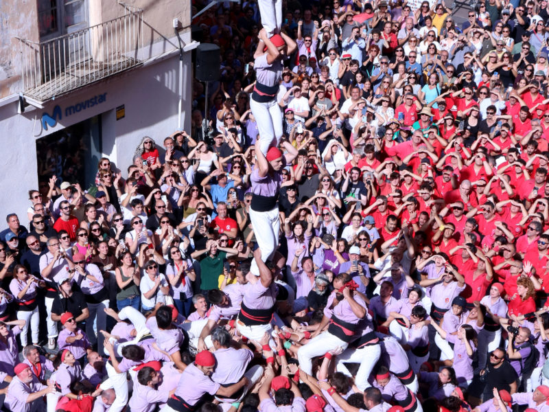 4 de 9 amb folre i l'agulla carregat per la Colla Jove Xiquets de Tarragona en la segona ronda de la diada de la Fira de Santa Teresa del Vendrell Data de publicació: diumenge 13 d’octubre del 2024, 16:08 Localització: El Vendrell Autor: Jordi Marsal