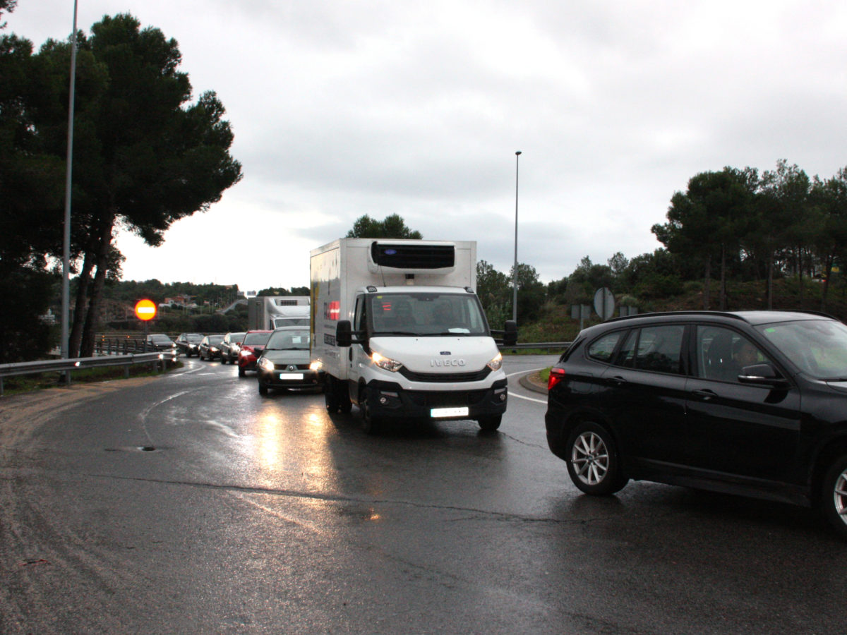 Els Mossos aixequen els punts de tall de trànsit establerts a Tarragona i l’Ebre per la previsió de fortes pluges