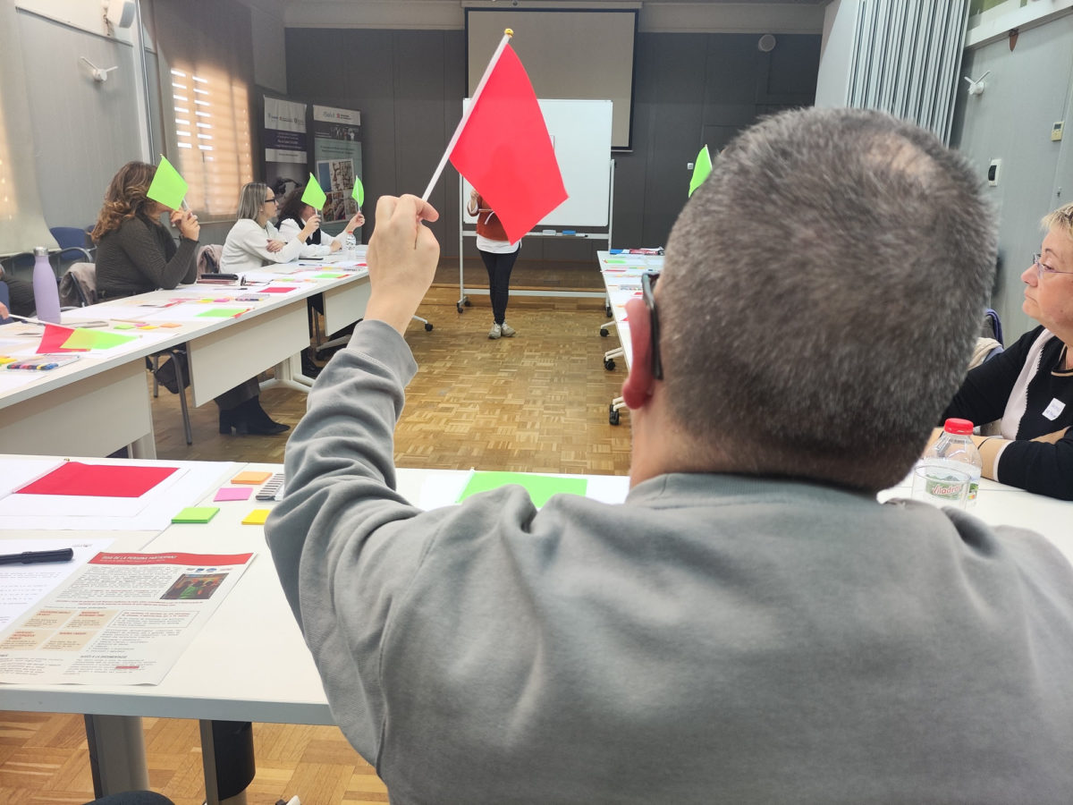 Usuaris i usuàries del Camp de Tarragona participen en el disseny d’eines de salut digital