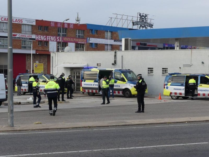 Vint denúncies i una cinquantena de furgonetes de paqueteria inspeccionades a Tarragona