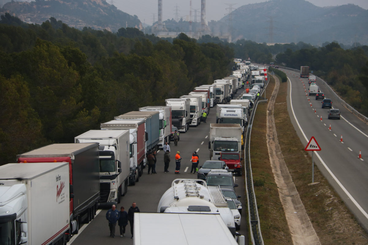 L'accident mortal a l'AP-7 ha provocat retencions a l'Hospitalet de l'Infant Data de publicació: divendres 07 de febrer del 2025, 09:49 Localització: Vandellòs i l'Hospitalet de l'Infant Autor: Ariadna Escoda