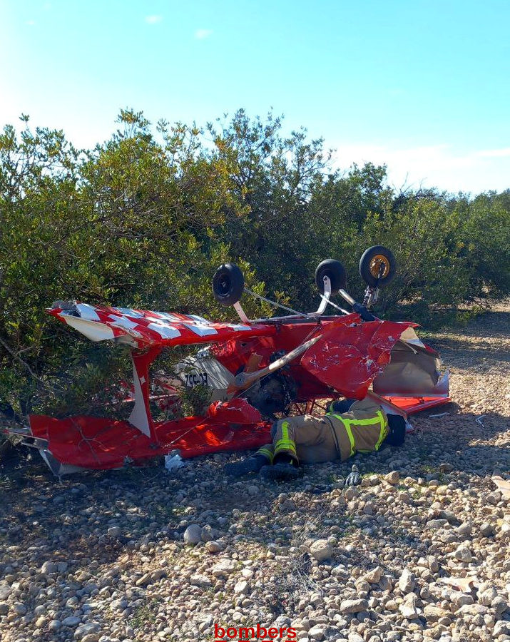 L'avioneta accidentada en una zona agrícola als afores de Vallmoll, a l'Alt Camp Data de publicació: diumenge 09 de febrer del 2025, 13:36 Localització: Vallmoll Autor: Bombers de la Generalitat